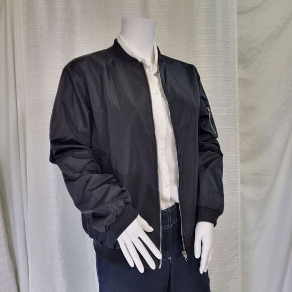 Classic Black Bomber Jacket Lined Zip Up  Women’s Size Medium - Picture 1 of 10